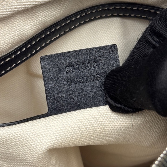 Gucci Front zip Messenger Navy